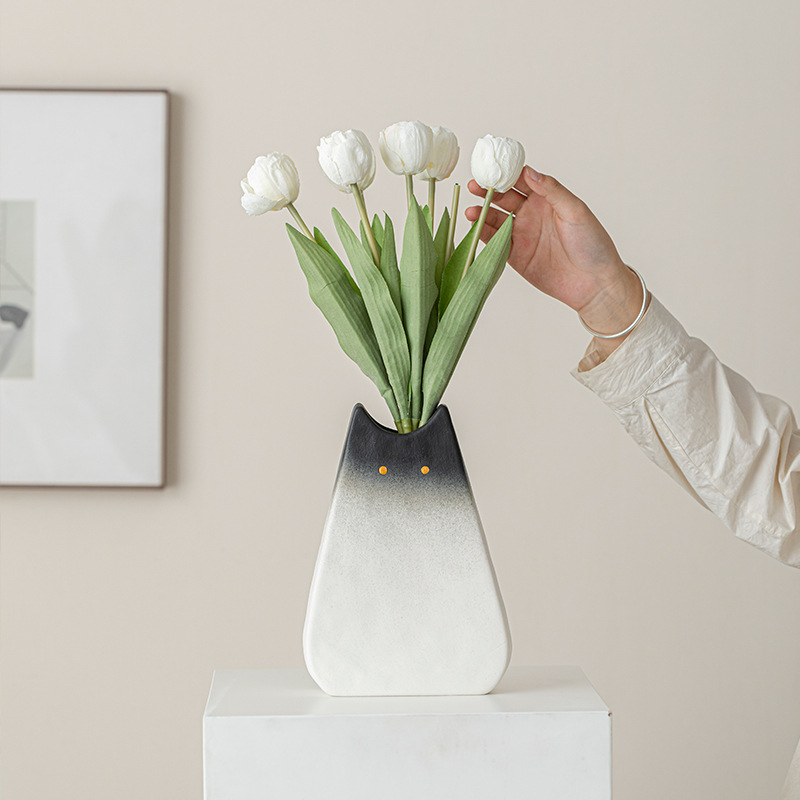 Cute cat-like ceramic vase, No - Glass Vase Nordic avis et prix